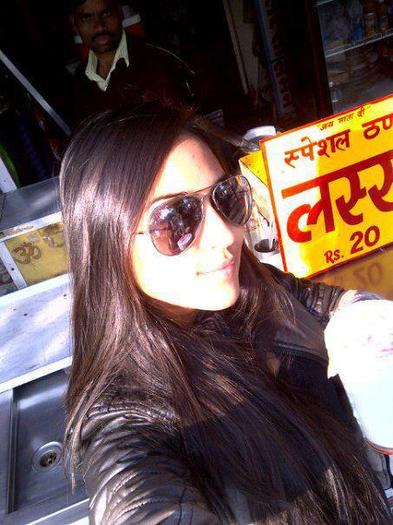 429826_335303046504509_100000744496466_1010050_756473296_n - Viren Jeevika Virat Malti