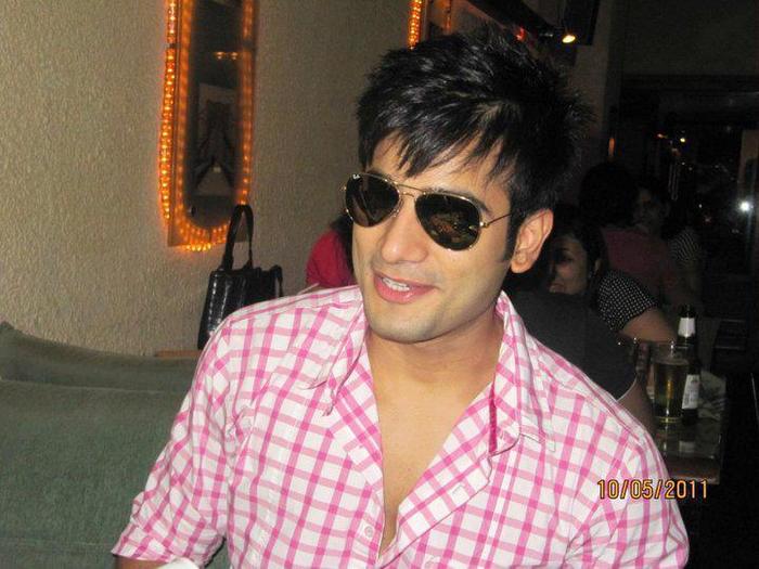 Ek Hazaron mein meri behna hain (2) - Viren Jeevika Virat Malti