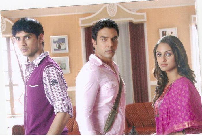 Ek Hazaron mein meri behna hain (53) - Viren Jeevika Virat Malti