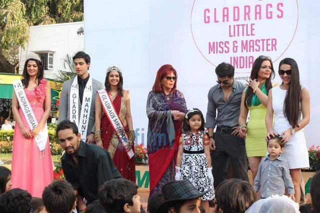 KARAN20 - Karan Singh Grover la Gladrags Little Miss si Master India