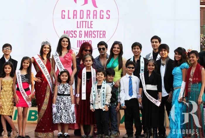 KARAN31 - Karan Singh Grover la Gladrags Little Miss si Master India