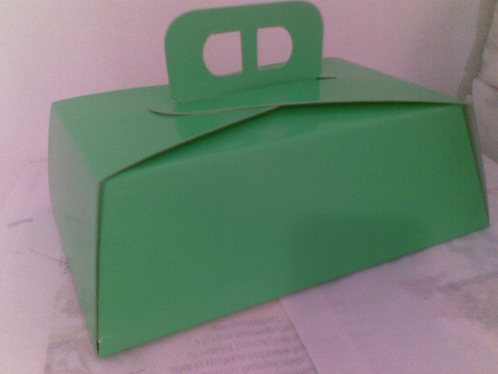 CUTIE 15X22 VERDE - cutii nunta botez colorate