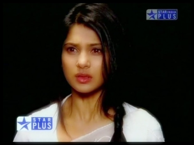  - x-Jennifer Winget 1-x