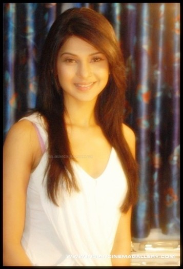  - x-Jennifer Winget 1-x