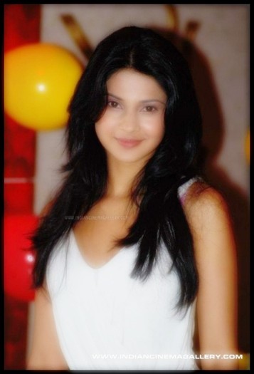  - x-Jennifer Winget 1-x