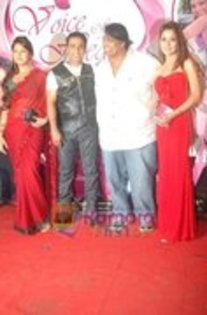 61969573_JPGEFEC3 - sara khan