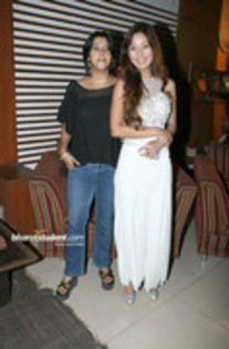 63321462_EJGSISA - sara khan