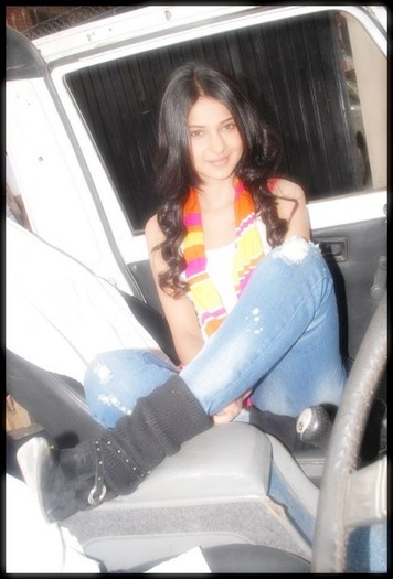  - x-Jennifer Winget 1-x