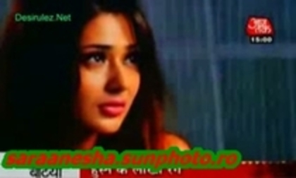 66686523_PTFUMZP3 - sara khan 1