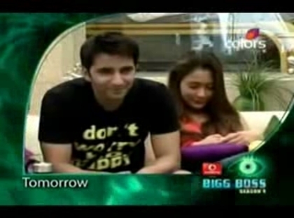 00_00_05 - sara khan