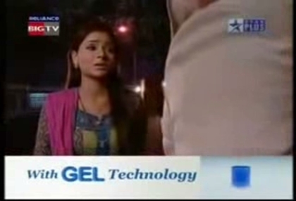 00_02_05 - sara khan