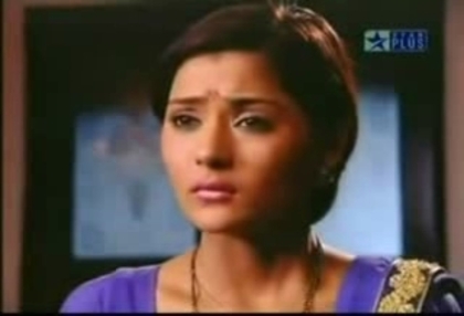 00_02_47 - sara khan