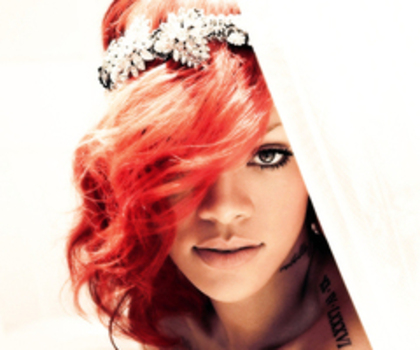 tumblr_l9vc8wzsOk1qbb7g0o1_400_thumb - Rihanna