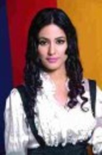 5488_112000164843_111644044843_2143193_211457_n[1] - Hina Khan-s