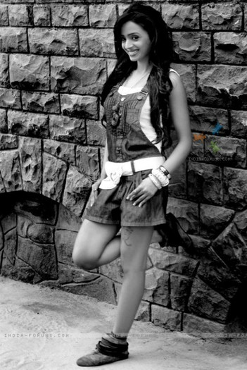 180701-parul-chauhan - PARUL CHAUHAN-2012