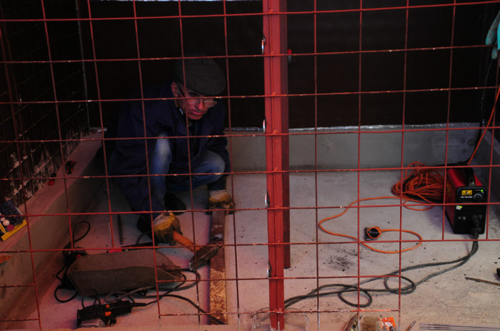 constructie voliera 22 mart 2012 (1)