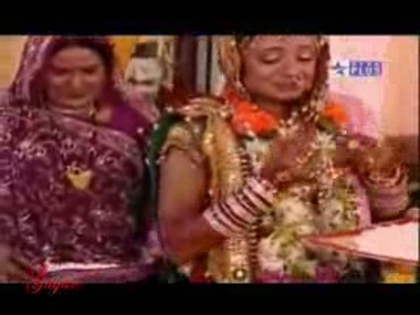 00_04_51 - B-ragini and ranvir nunta-B