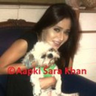 318177_189137961201672_126059570842845_286558_1168463334_s - sara khan 1