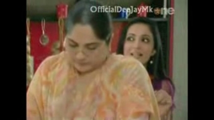 00_01_04 - D-Shilpa Anand-D