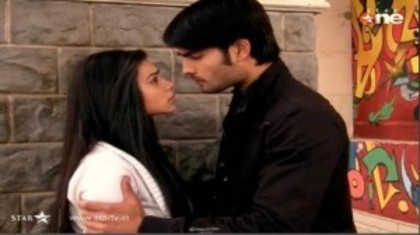 abhaypiyastayaway300x16[1] - PYAAR KII YEH EK KAHANI