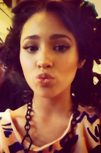 400332_240848219322688_100001925367417_544219_1092522667_n - jasmine V3