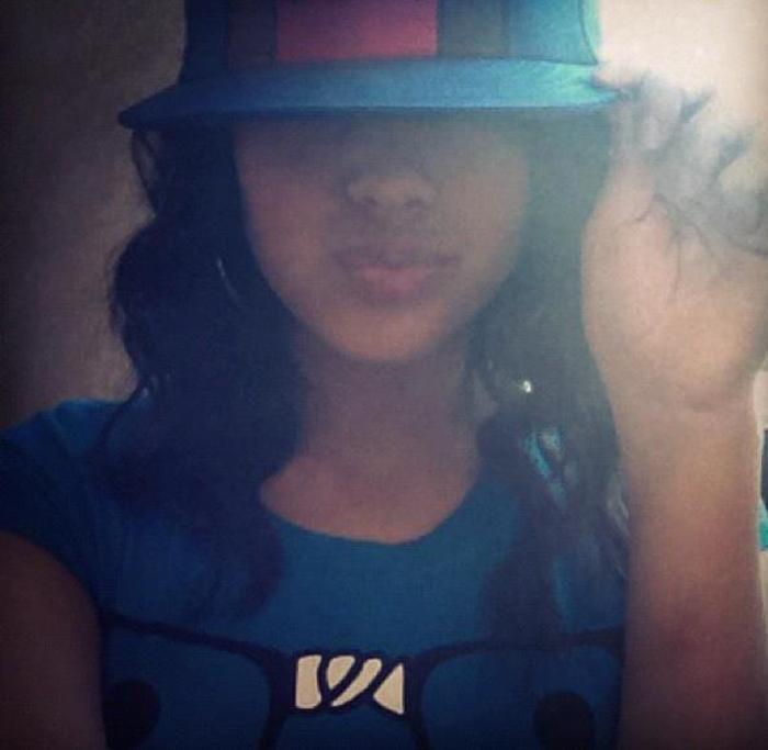 408039_246747418732768_100001925367417_556380_134272007_n - jasmine V3