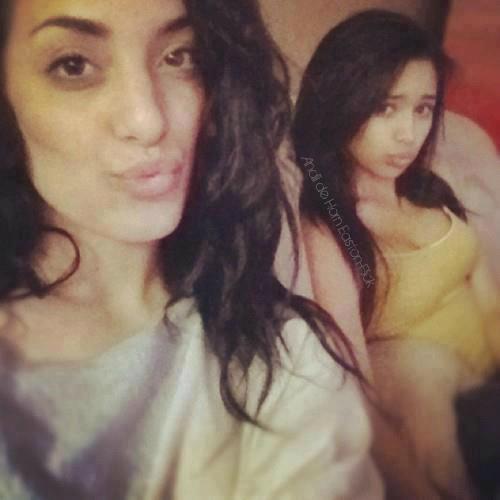 420651_274591295948380_100001925367417_620685_936798373_n - jasmine V3