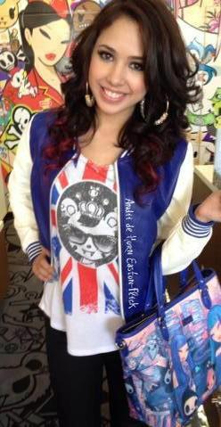 422087_274609095946600_100001925367417_620793_1042553925_n - jasmine V3