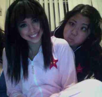 424263_246741268733383_100001925367417_556343_2111800531_n - jasmine V3