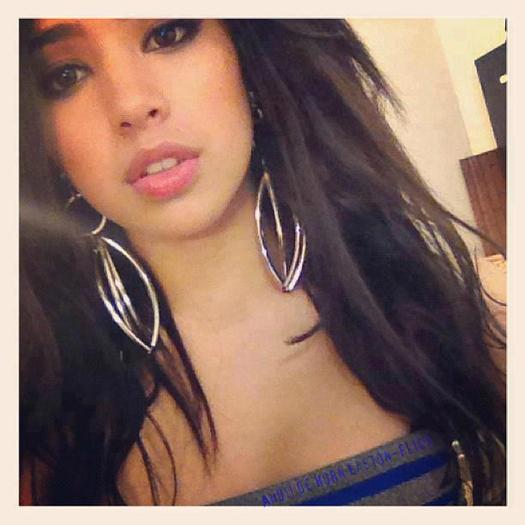 424833_274591175948392_100001925367417_620681_1710492793_n - jasmine V3
