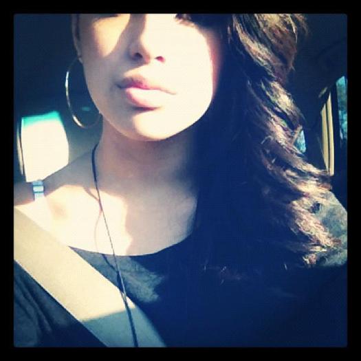 426183_246746905399486_100001925367417_556370_230712490_n - jasmine V3