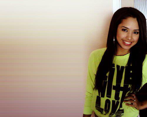 428100_178680458905461_155892724517568_312358_246911128_n - jasmine V3