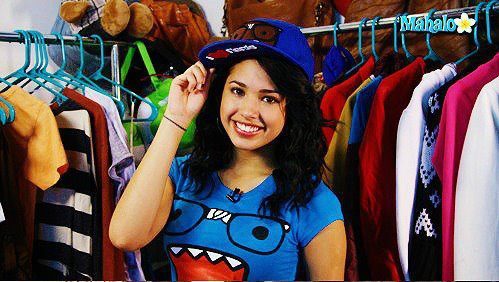 429457_246747272066116_100001925367417_556377_1945011489_n - jasmine V3