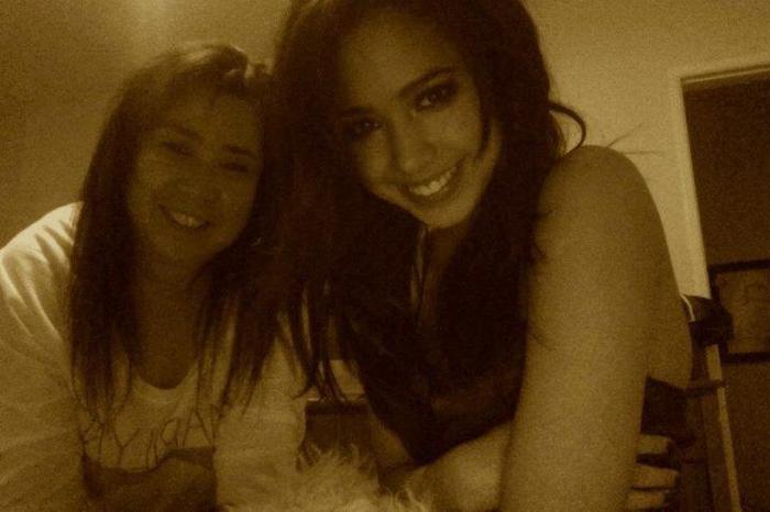 431312_246741165400060_100001925367417_556341_2030610246_n - jasmine V3