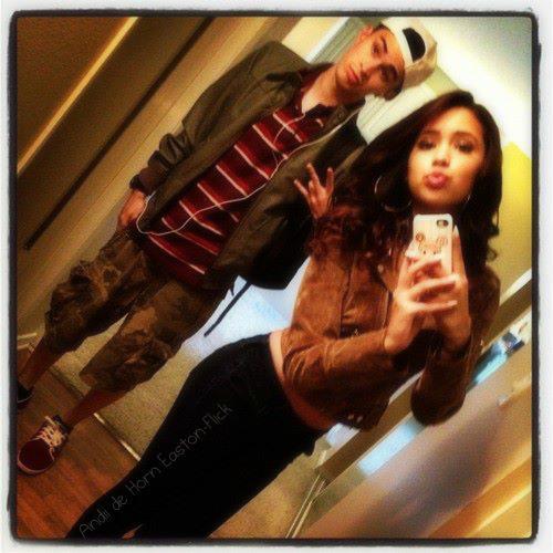 432140_275878892486287_100001925367417_623647_520995357_n - jasmine V3