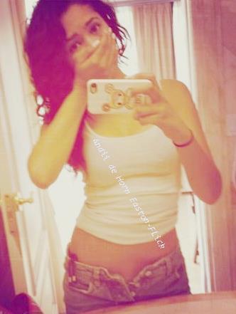 542115_278388128902030_100001925367417_630783_860883257_n - jasmine V3