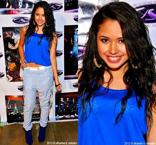 556041_213394522100721_155892724517568_394313_1150766911_n - jasmine V3