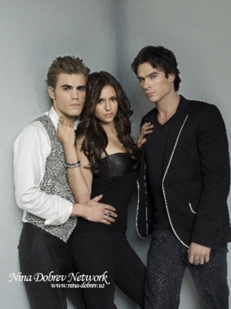 tumblr_lcq32rz0px1qemyy4o1_400 - The Vampire Diaries