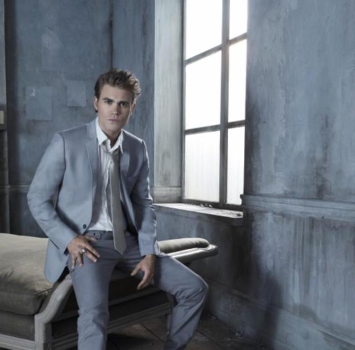 307083_229002253819731_149321181787839_565357_1569814435_n - Paul Wesley