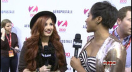 Demi - Lovato - Red - Carpet - Interview - Fuse - Jingle - Ball - 2011 (1) - Demilush - Demi Lovato Red Carpet Interview Fuse Jingle Ball 2011