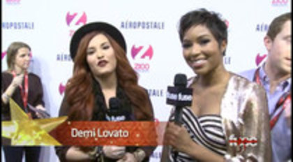 Demi - Lovato - Red - Carpet - Interview - Fuse - Jingle - Ball - 2011 (5) - Demilush - Demi Lovato Red Carpet Interview Fuse Jingle Ball 2011