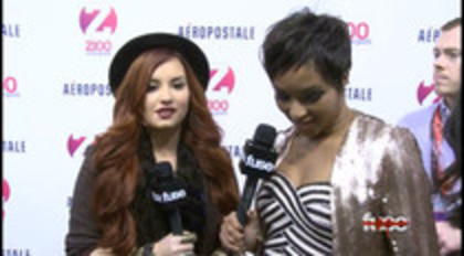 Demi - Lovato - Red - Carpet - Interview - Fuse - Jingle - Ball - 2011 (20) - Demilush - Demi Lovato Red Carpet Interview Fuse Jingle Ball 2011