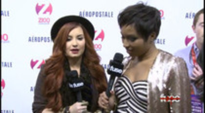 Demi - Lovato - Red - Carpet - Interview - Fuse - Jingle - Ball - 2011 (21) - Demilush - Demi Lovato Red Carpet Interview Fuse Jingle Ball 2011