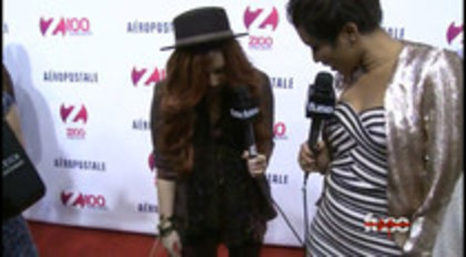 Demi - Lovato - Red - Carpet - Interview - Fuse - Jingle - Ball - 2011 (69)