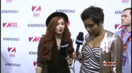 Demi - Lovato - Red - Carpet - Interview - Fuse - Jingle - Ball - 2011 (85)