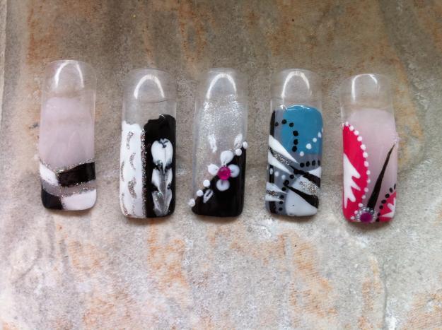 1313151209_238817278_1-Constructie-unghii-cu-gel-Sens