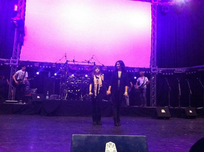 429733_181328378649410_100003167463505_274247_294490930_n