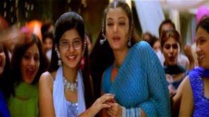 10 - Jennifer Winget poze rare