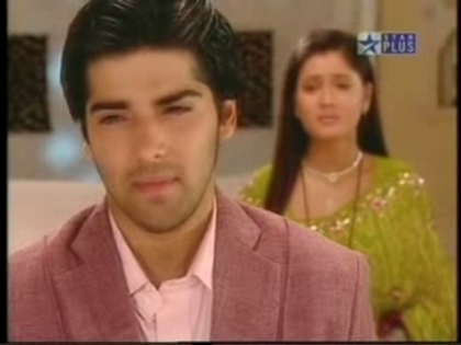 00_08_08 - culoarea fericirii  distributie