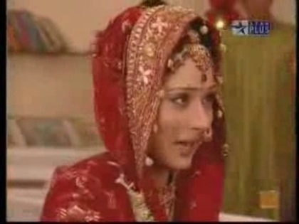 00_00_48 - sara khan